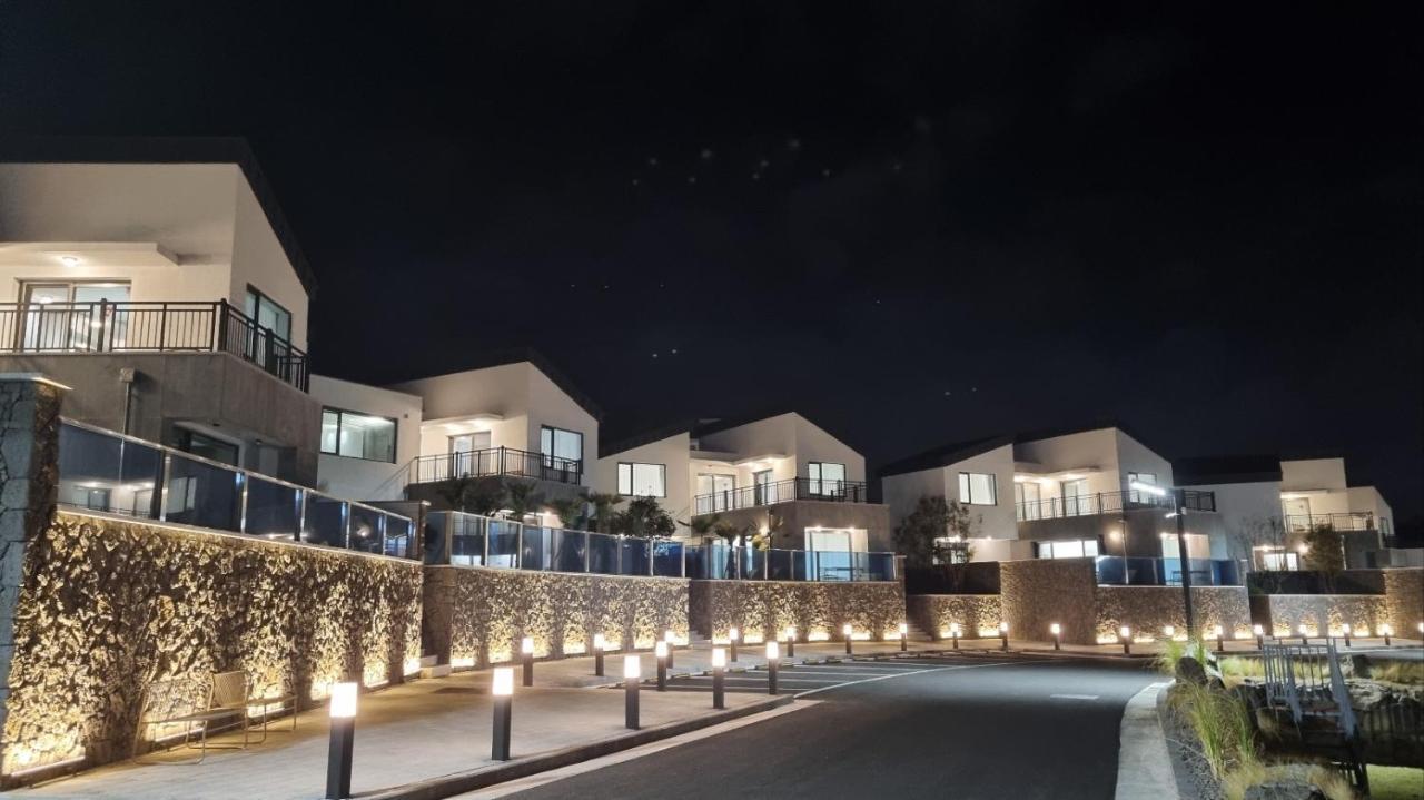 Ddosi Aewol Pool Villa 济州市 外观 照片