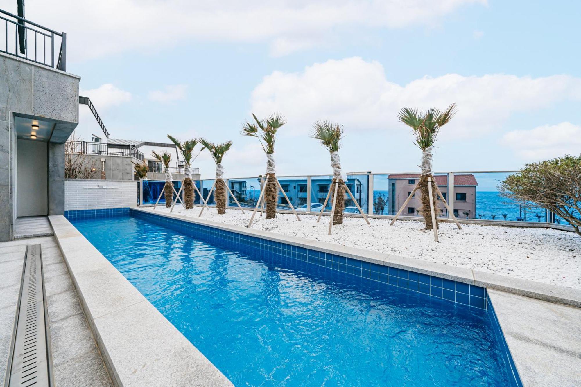 Ddosi Aewol Pool Villa 济州市 外观 照片