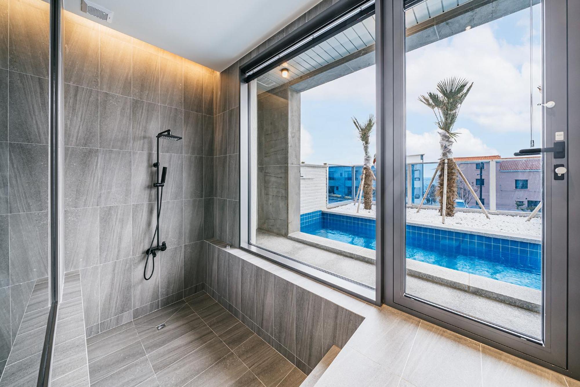 Ddosi Aewol Pool Villa 济州市 外观 照片
