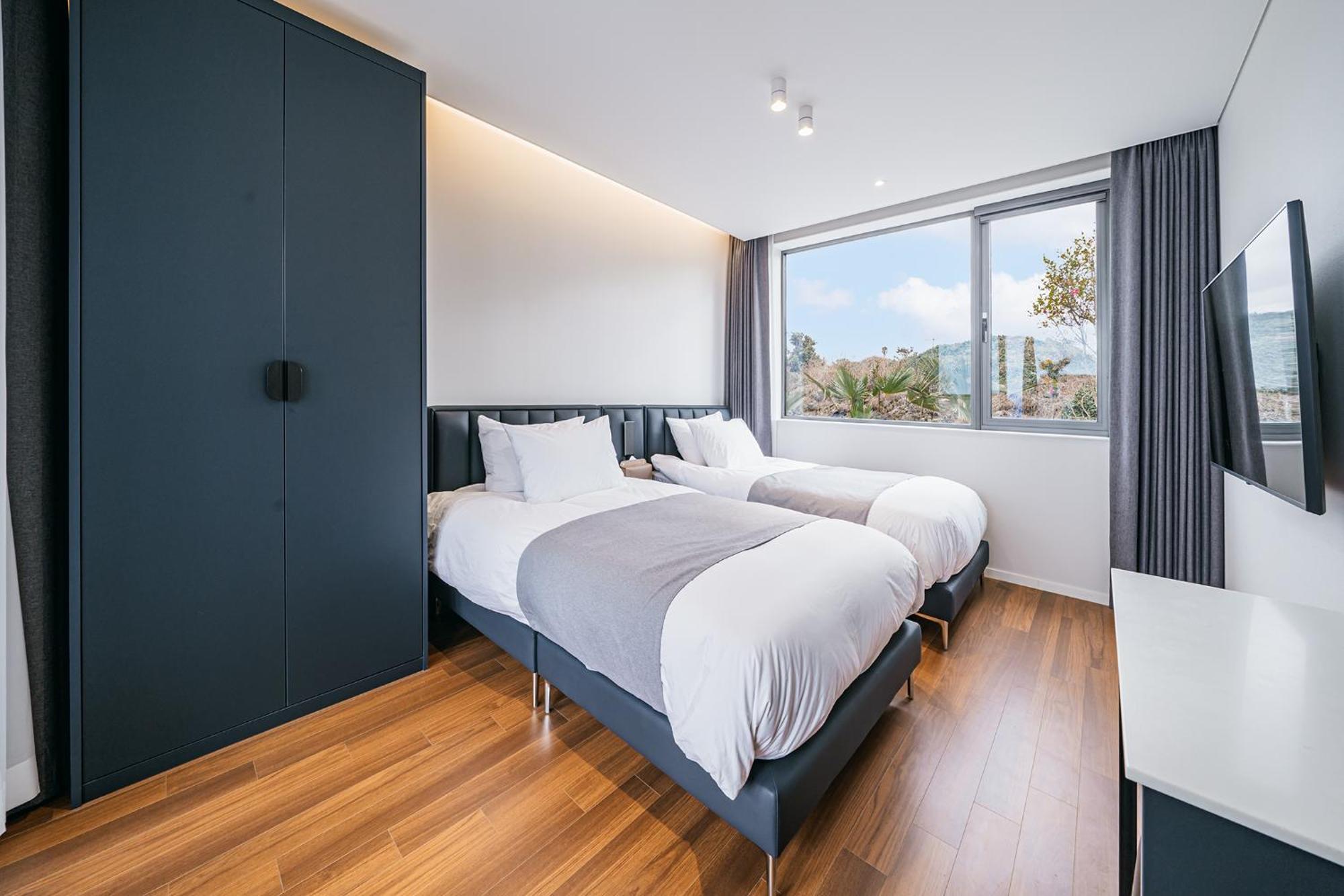 Ddosi Aewol Pool Villa 济州市 外观 照片