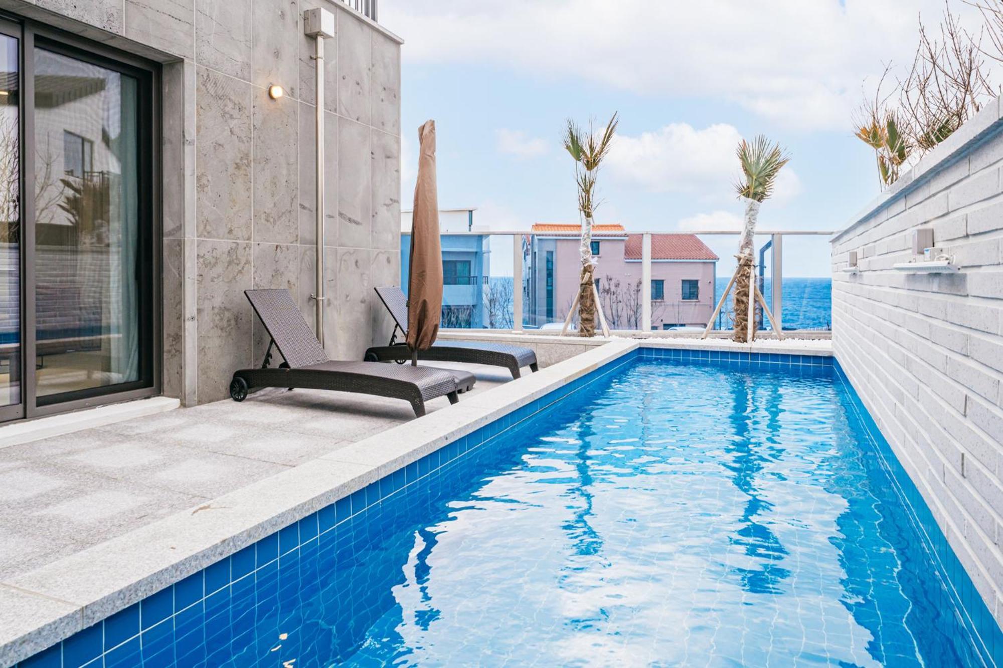 Ddosi Aewol Pool Villa 济州市 外观 照片
