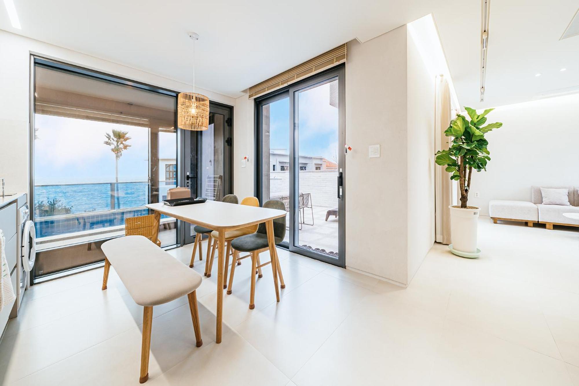 Ddosi Aewol Pool Villa 济州市 外观 照片