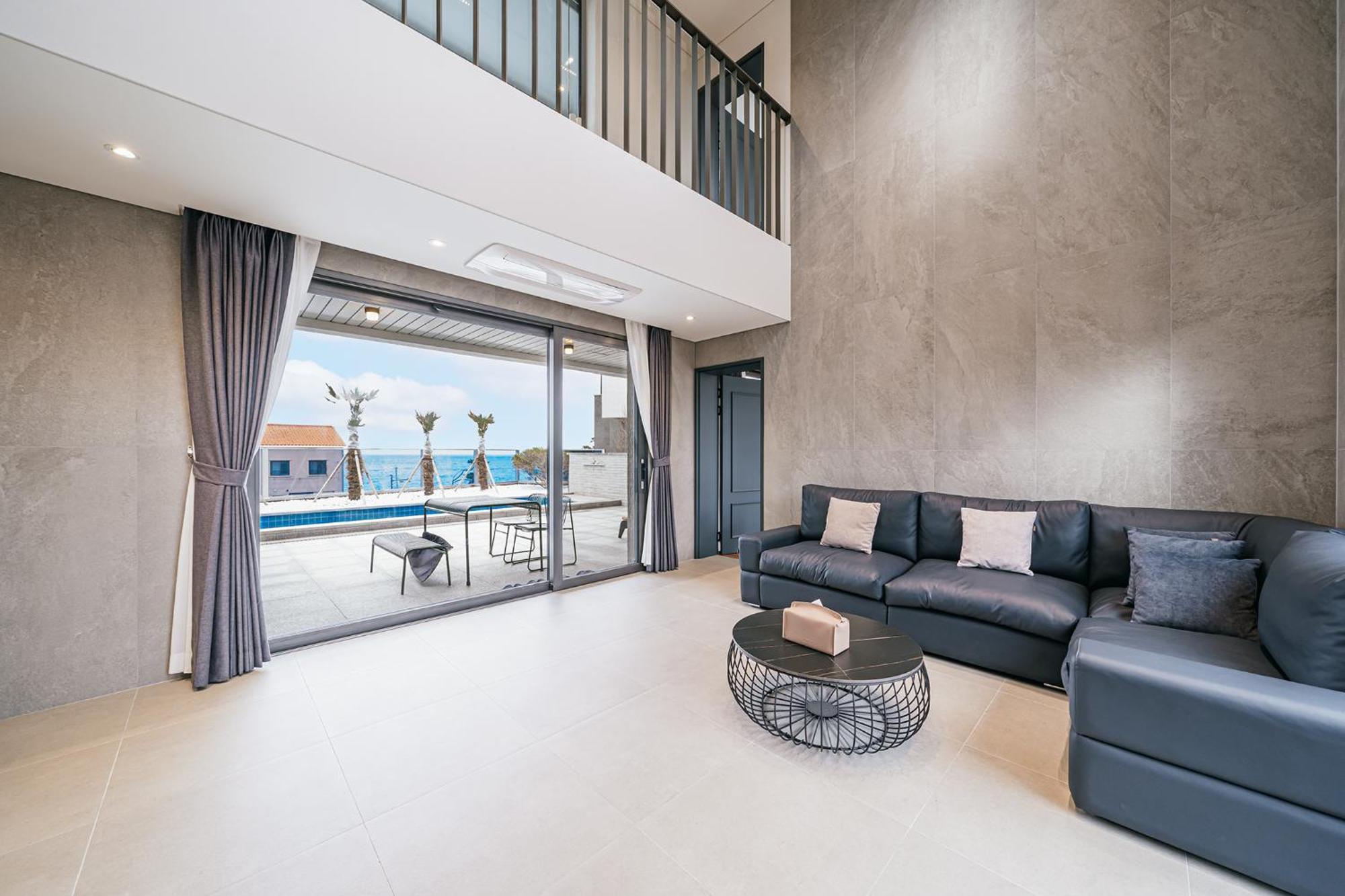 Ddosi Aewol Pool Villa 济州市 外观 照片